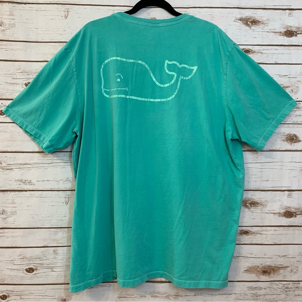 Vineyard Vines short sleeve t-shirt whale graphic XXL